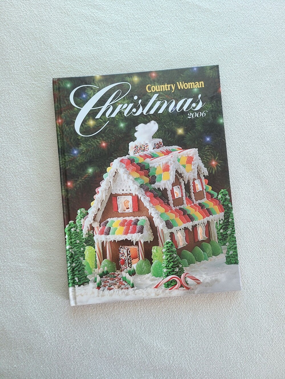 💥3/$15-Country Woman Christmas 2006 hardcover book
